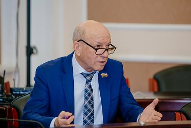 Депутаты формируют программу социально значимых мероприятий